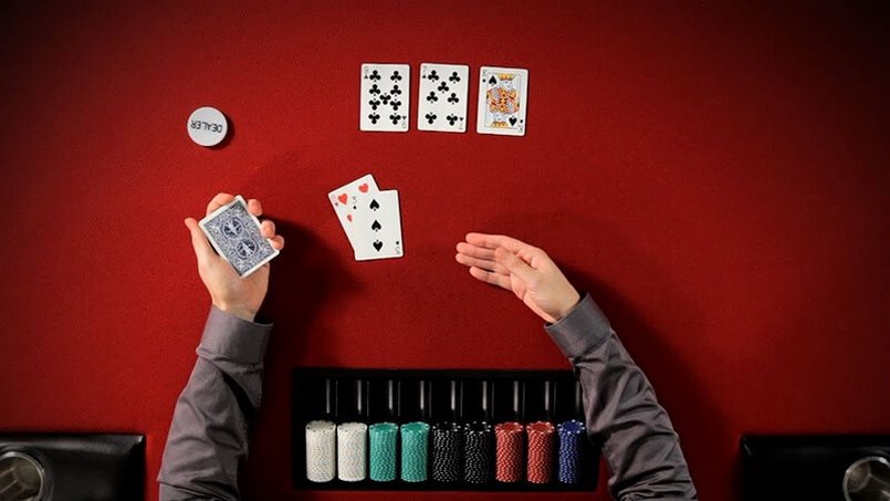 Những lỗi khi người chơi bluff trong poker là gì?